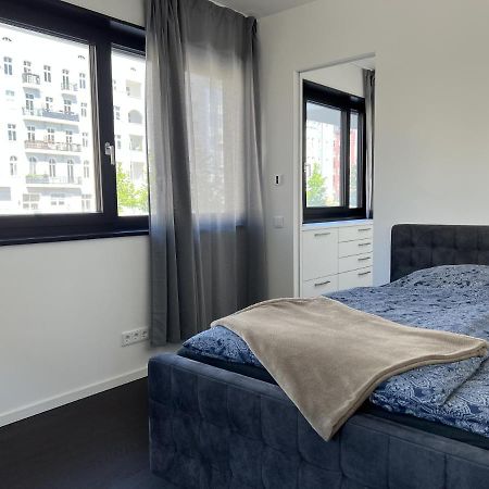 Luxury Waterfront Apartment 柏林 外观 照片