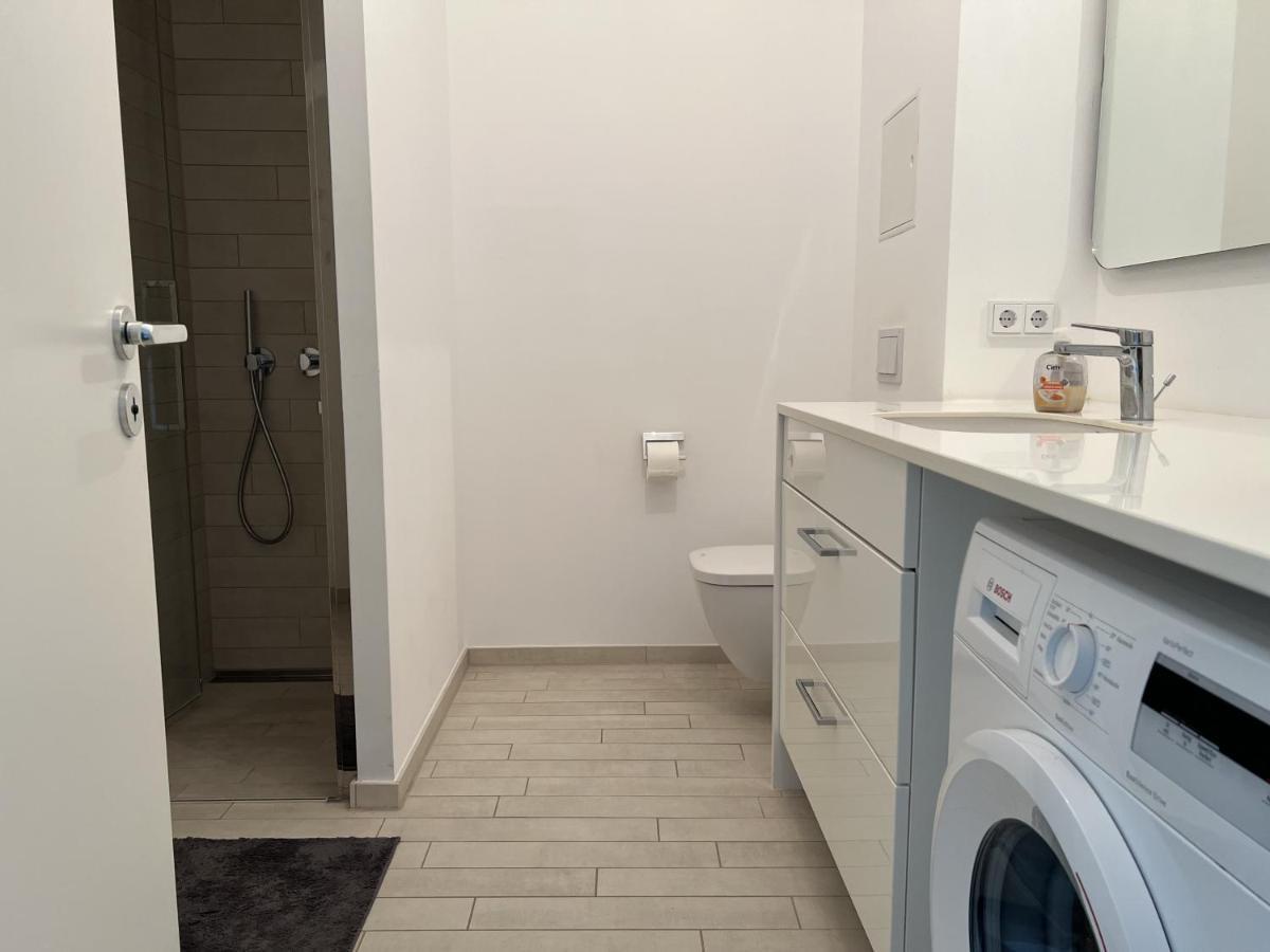 Luxury Waterfront Apartment 柏林 外观 照片